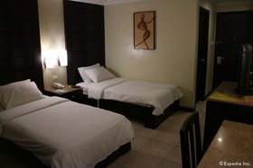 MO2 Westown Hotel Iloilo