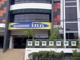 Riverside Inn