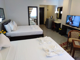Venezia Suites Hotel