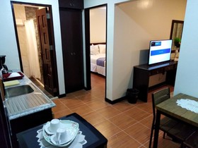 Venezia Suites Hotel