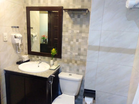 Venezia Suites Hotel