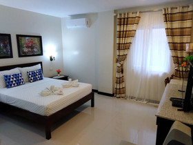 Venezia Suites Hotel