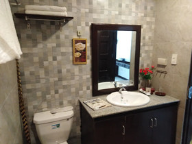 Venezia Suites Hotel