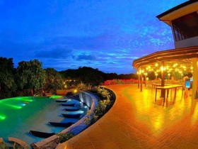 Tugawe Cove Resort