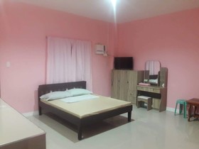 Rozay Travellers Inn