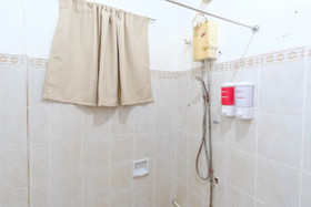 Mzj Balikbayan Inn by RedDoorz