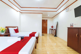 Starline Travellers Inn by RedDoorz