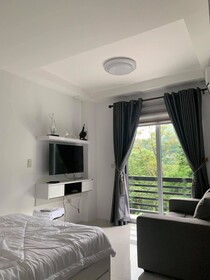 Kgi Mountainside Hotel