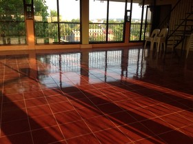 Farm Side Hotel