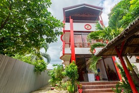 A's Guest House by OYO Rooms