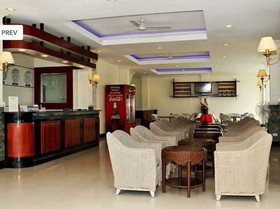 Bluefins Resort