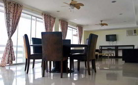 Bluefins Resort