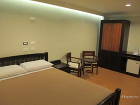 Casablanca Gardens Apartments
