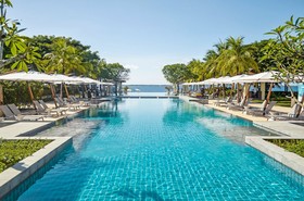 Crimson Resort & Spa Mactan, Cebu