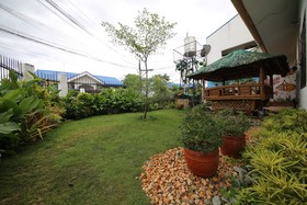 Dee GuestHouse