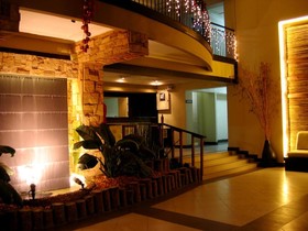 Lancaster Cebu