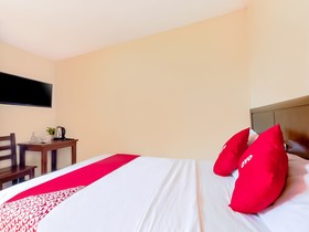 Cote D Azur by Oyo Rooms