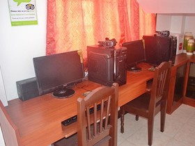 Mayon Backpackers Hostel