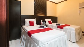 Basic Rooms Hotel by RedDoorz