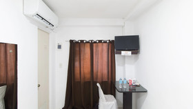 Basic Rooms Hotel by RedDoorz