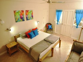 Coral Beach Club Hotel