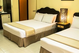 Matabungkay Beach Hotel