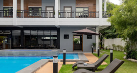 Elkanville Hotel by ZEN Rooms