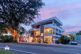 Elkanville Hotel by ZEN Rooms