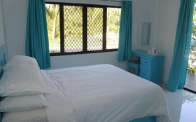 Bohol White House B&B