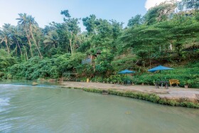 Busai Dream Falls Resort