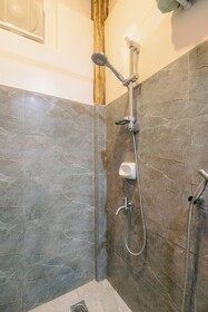 Busai Dream Falls Resort