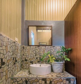 Busai Dream Falls Resort