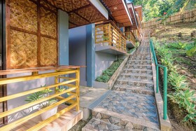 Busai Dream Falls Resort