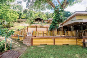 Busai Dream Falls Resort