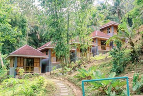 Busai Dream Falls Resort