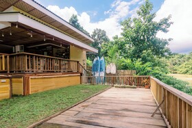 Busai Dream Falls Resort