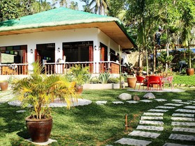 Samkara Restaurant And Garden Resort