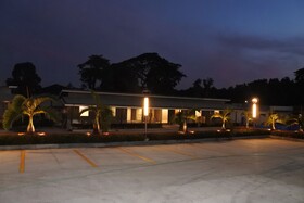 Aurora Villas And Cabin Resort