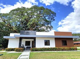 Aurora Villas And Cabin Resort