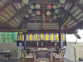Vista Aplaya Resort