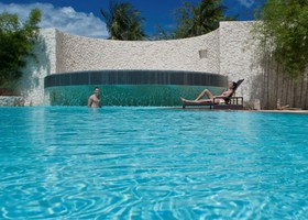 Maribago Blue Water Beach Resort
