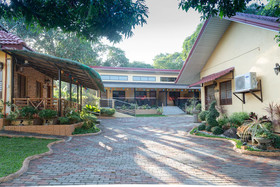 Nauvoo Farm Resort