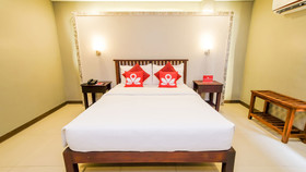 Artina Suites