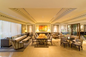 Aruga by Rockwell Hotel