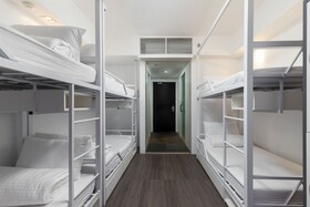 Draper Startup House for Entrepreneurs Hotel