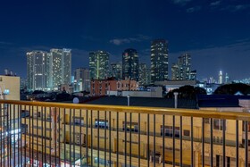 Draper Startup House for Entrepreneurs Hotel