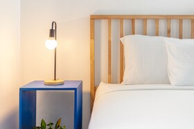 Draper Startup House for Entrepreneurs Hotel