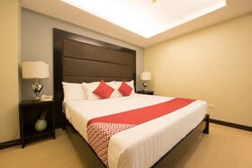Festive Hotel by OYO