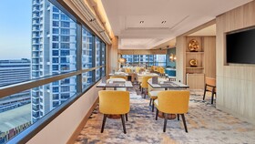 Holiday Inn Makati