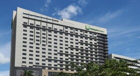 Holiday Inn Makati